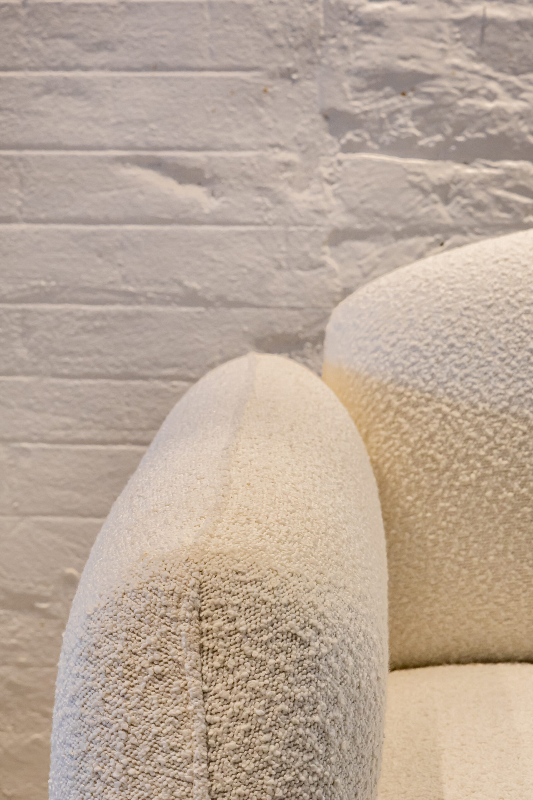 Dusk Sofa - Image 4