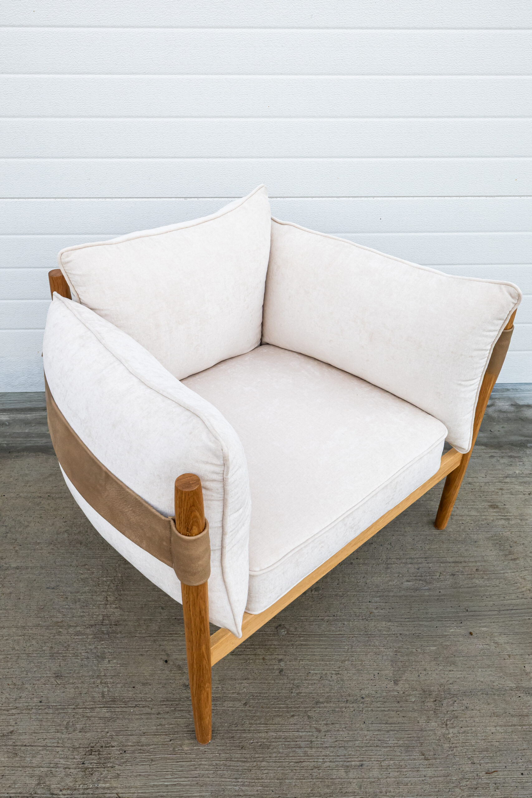Mira Armchair - Image 7