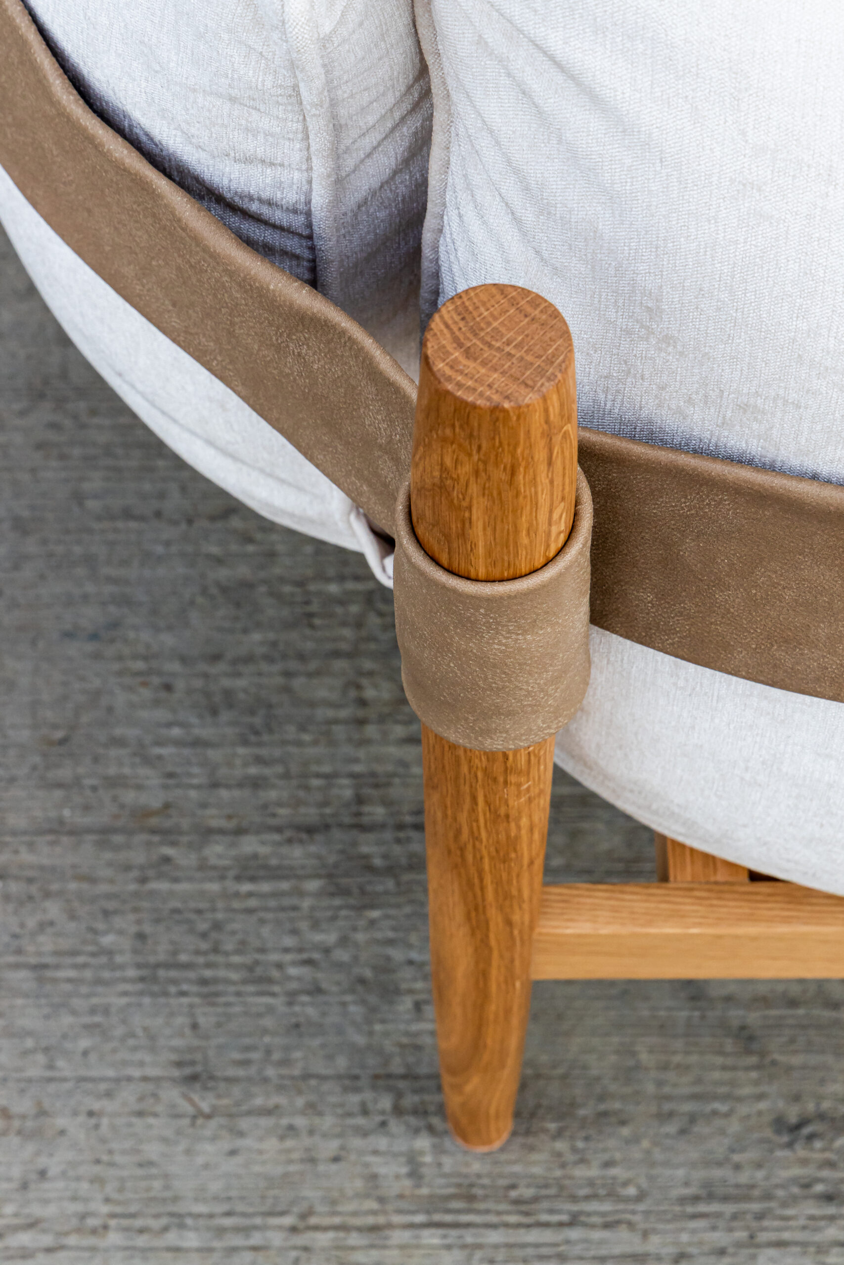 Mira Armchair - Image 6